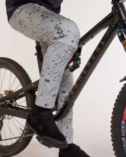 DHaRCO Bottoms*Mens Gravity Pants | Cookies and Cream