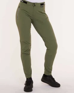 DHaRCO Bottoms*Womens Gravity Pants | Gorilla Green