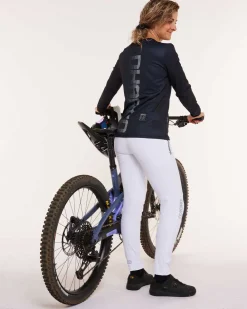 DHaRCO Bottoms*Womens Gravity Pants | White