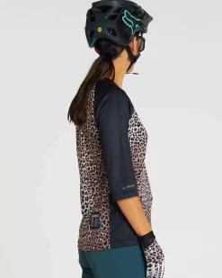 DHaRCO Tops*Womens 3/4 Sleeve Jersey | Leopard