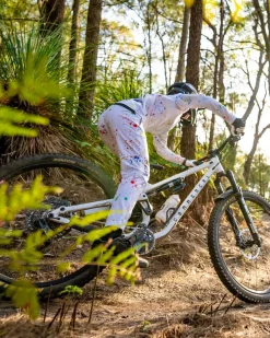 DHaRCO Tops*Youth Gravity Jersey | Paint Splat