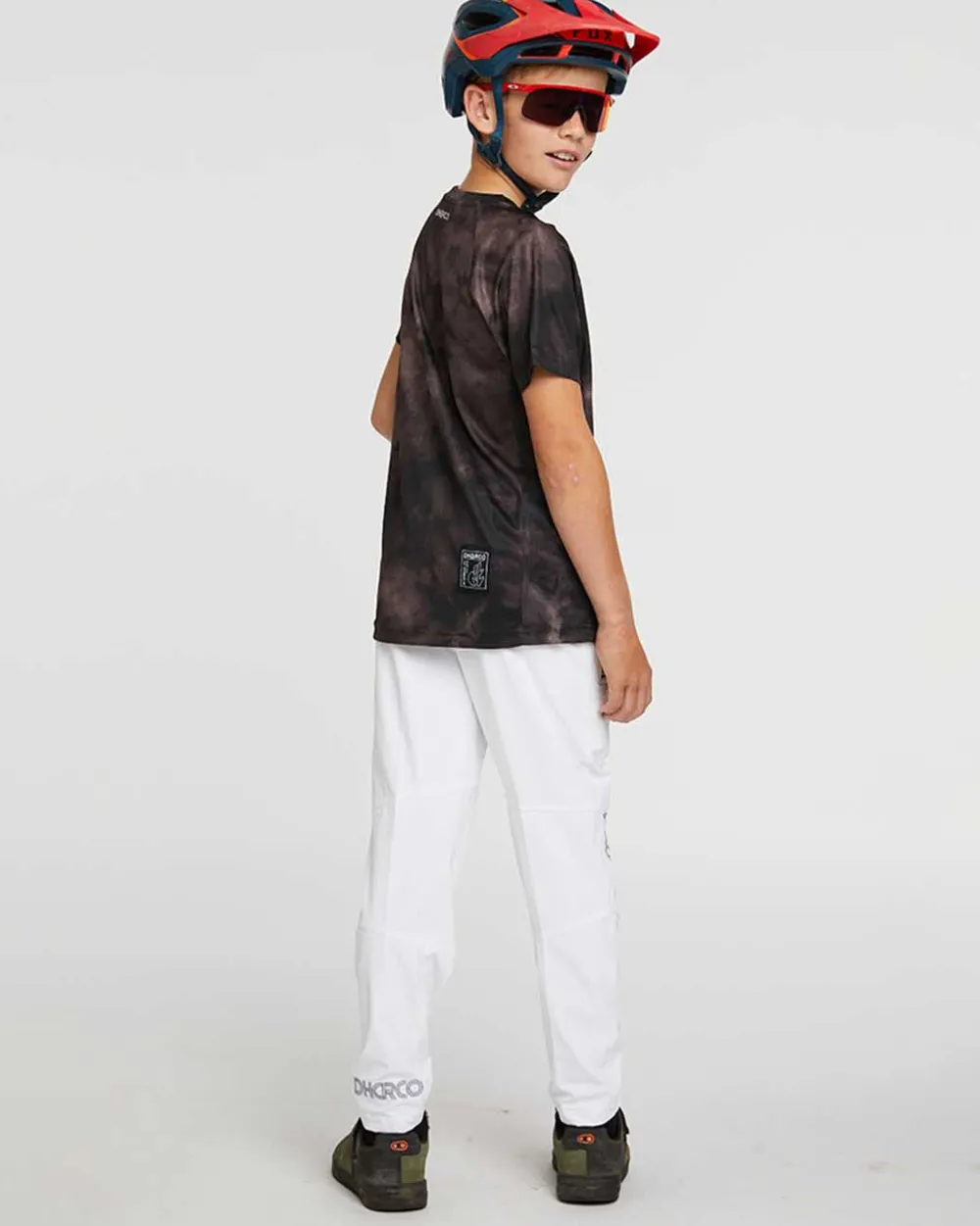 DHaRCO Bottoms*Youth Gravity Pants | White